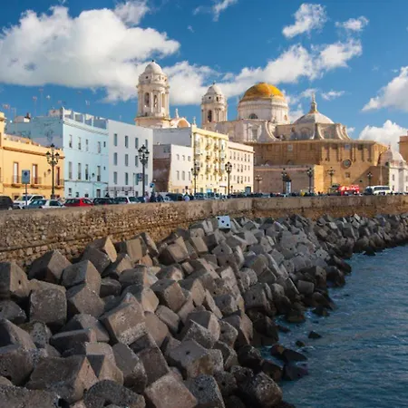 Crisol Chiclana Отель 3*