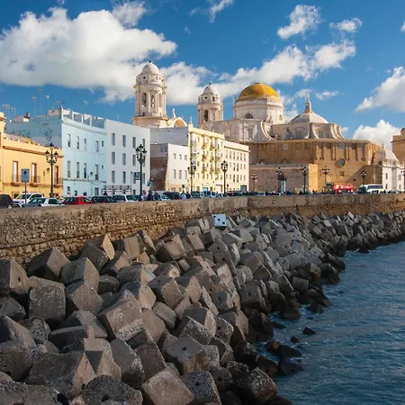 Crisol Chiclana Отель 3*