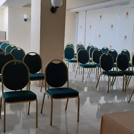 Alborán Chiclana Hotel 3*
