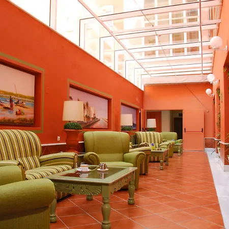 Alborán Chiclana Hotel 3*
